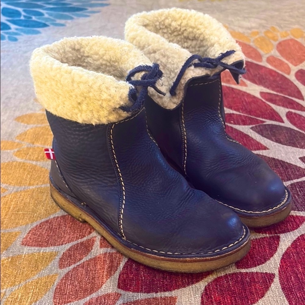 DuckFeet Arhus in navy blue 40  US 9.5